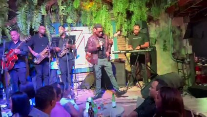 Norby Montero se presenta con gran éxito en Casa de Teatro