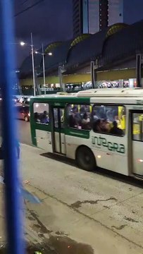 VIDEO: Acidente deixa feridos na Avenida Tancredo Neves