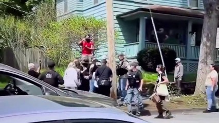 tn7-arresto-de-alcalde-de-newark-y-una-madre-evidencian-trato-de-autoridades-de-migracion-en-ee.uu.-100525