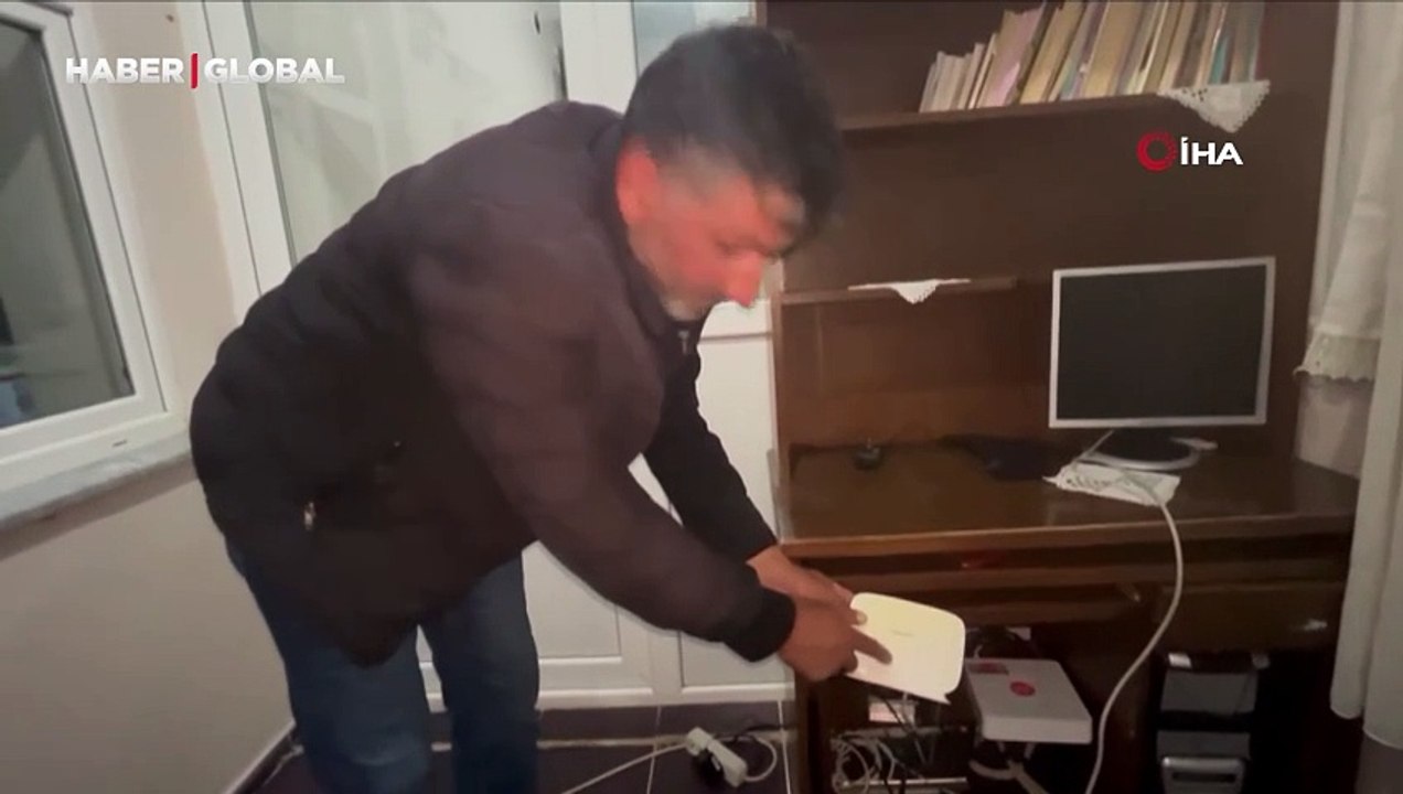 Kars'ta sel: Dereler taştı, ahırlar sular altında kaldı