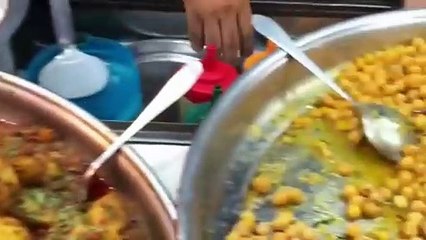 Karachi's Culinary Tapestry A Flavorful Experience