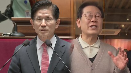 '후보 확정' 김문수, 의총서 큰절..."당부터 하나로 뭉쳐야" / YTN