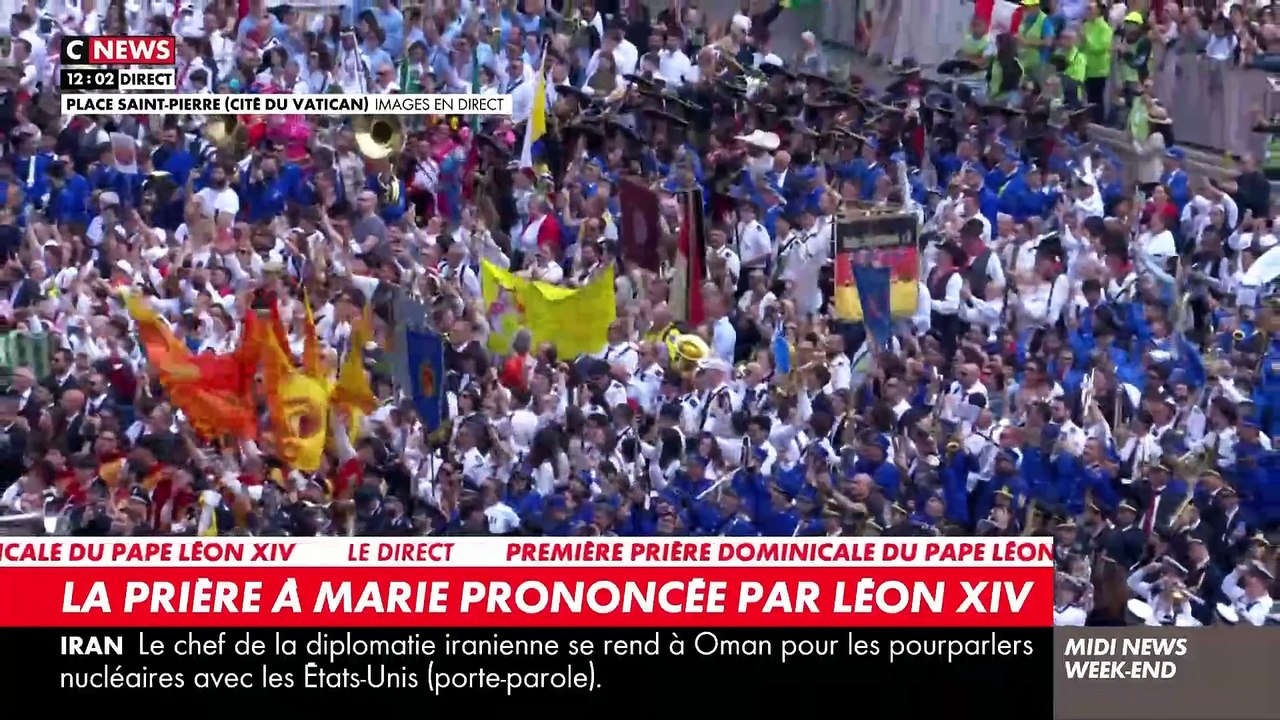Regardez les trois premières minutes de la première prière dominicale du pape Léon XIV depuis le balcon de la basilique Saint-Pierre - VIDEO