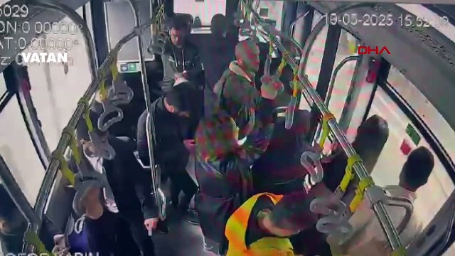 Bir kişinin hayatını kaybettiği metrobüs kazasında yeni görüntüler ortaya çıktı!