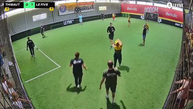 THIBAUT GACHES - Le Five Pau 11/05 à 10:46 - Football Terrain 1 (LeFive Pau)