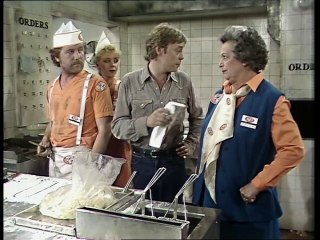 Shelley (1979) S05E06 - When the Chip Hits the Fan