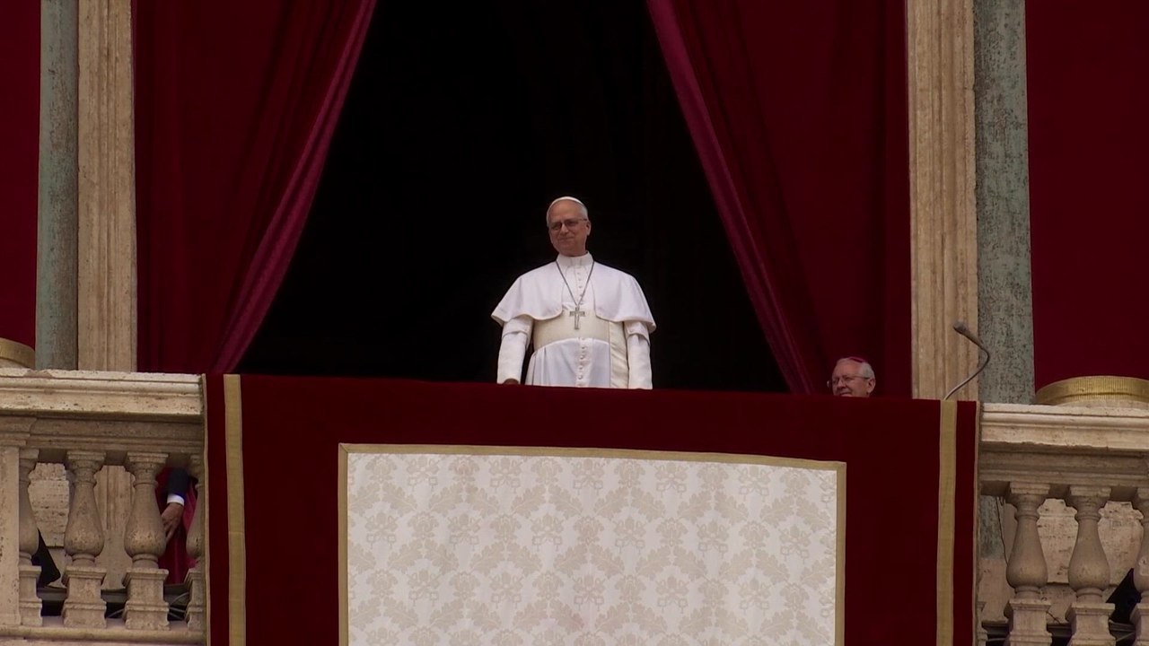 Faithful touched by Pope Leo's appeal against war in first Sunday message