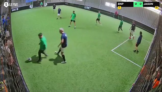 BNP - JASON 11/05 à 11:25 - Football Terrain 2 (LeFive Pau)