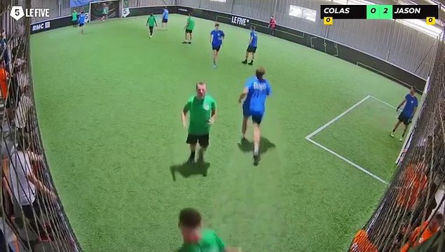 COLAS - JASON 11/05 à 11:56 - Football Terrain 2 (LeFive Pau)