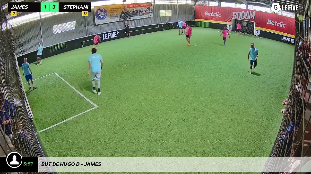 But de Hugo D - James