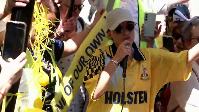 Freed Hamas hostage welcomed by Spurs fans before match