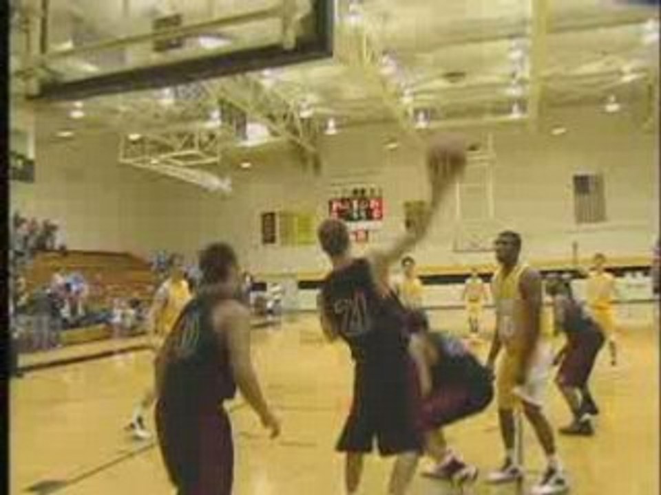 Incroyable Panier !! Le panier de l'année !!