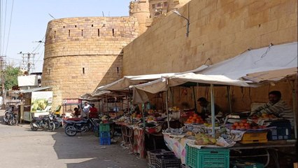 Watch Video: सीजफायर के दूसरे दिन सामान्य हुआ जनजीवन