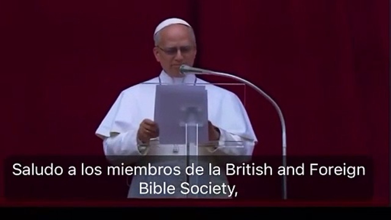 El papa León XIV saluda a los fieles de Valladolid desde el Vaticano