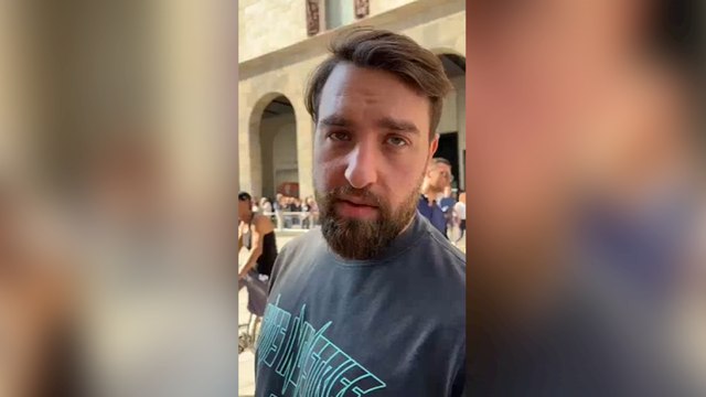 I testimoni in piazza Duomo: «De Maria si è buttato tra la folla»