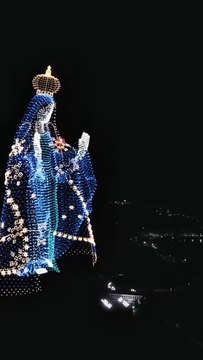 Imagem de Nossa Senhora Aparecida é projetada junto com o Cristo Redentor no Rio de Janeiro