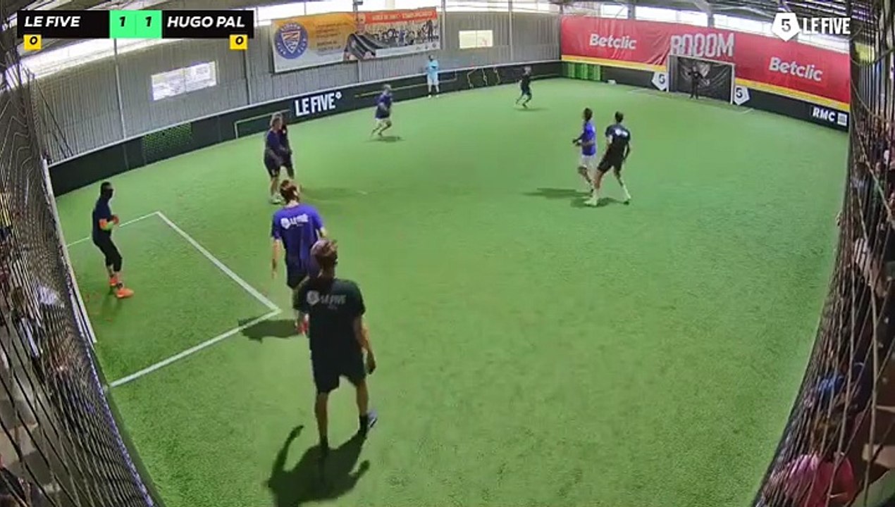Le Five Pau - Hugo Palais 11/05 à 16:29 - Football Terrain 1 (LeFive Pau)