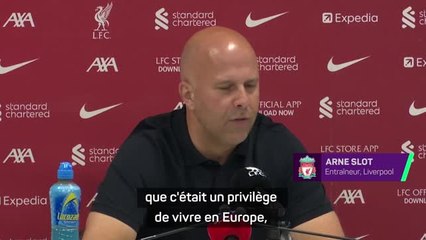 Liverpool - Slot : "Alexander-Arnold ? Si j'ai un latéral de classe mondiale sur le banc, je le fais entrer..."