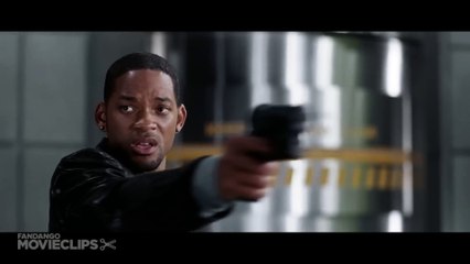 I, Robot (2004) - Rogue Robot | Movieclips