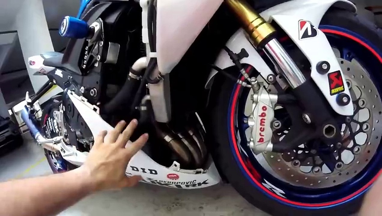 Desmontagem de carenagem LD e inspeção do sistema de arrefecimento – GSXR 750_ SRAD