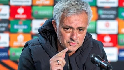 José Mourinho explota y responde con sarcasmo a periodista que cuestionó su alineación