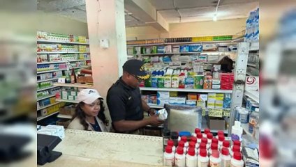 Decomisan 10 millones de medicamentos irregulares en Salcedo