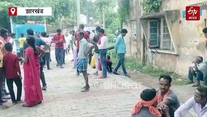 ड्राइवर की आंख लगते ही पेड़ से टकराई बारातियों से भरी गाड़ी, दो की मौत