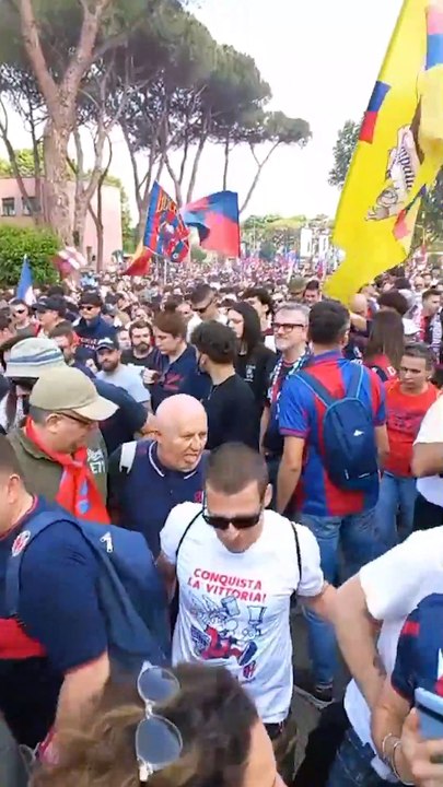 Finale di Coppa Italia: il video dei tifosi del Bologna in corteo