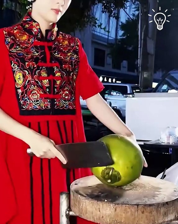Cutting a coconut!.hd