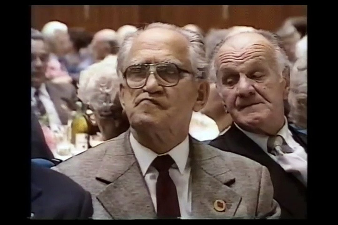 Das Politbüro erlebt die deutsche Revolution (1990)