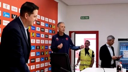 La ironía de Caparros: "Todavía no es el partido contra el Madrid"