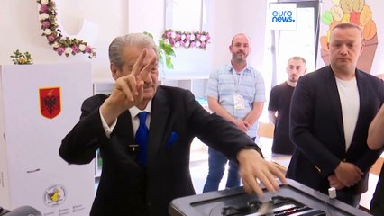 Eleições na Albânia: primeiros resultados dão maioria a Edi Rama