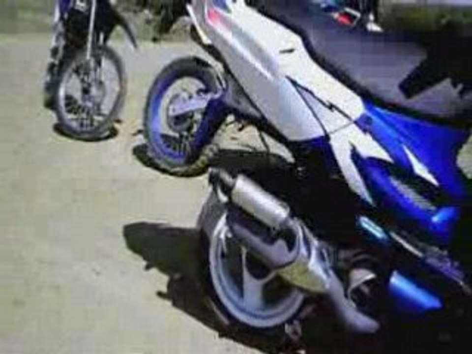 COMPILATION moto_0001