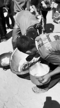 Gazze Sıcak Yemek Dağıtımı | Vuslat Derneği 2025