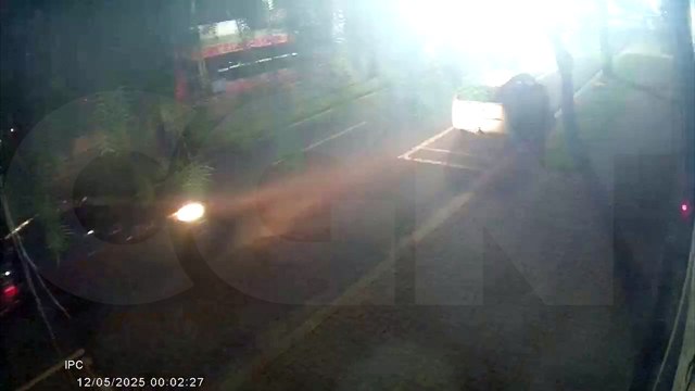 Internauta procura por motorista que colidiu contra carro estacionado na Avenida Brasil