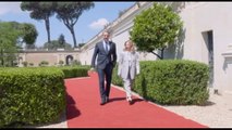 Meloni riceve il primo ministro greco Mitsotakis a Villa Pamphilj