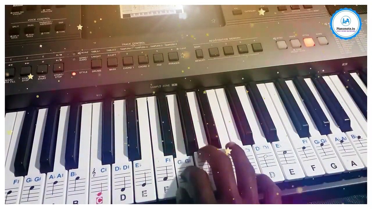 Gore Gore Mukhde Pe Kala Kala Chashma Piano Cover Julius Murmu Keyboard