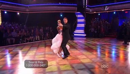 Dancing.With.the.Stars.US.S16E14.Week 8 Trio Challenge