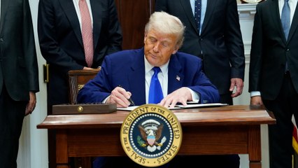 Trump arremete contra la UE y afirma que es "más sucia que China en temas comerciales"