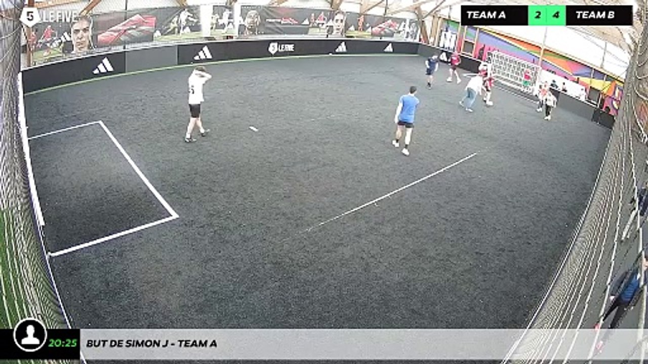 But de Simon J - Team A