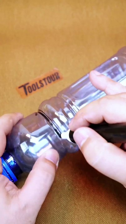 Genius Plastic Bottle Trick for Lining! Save Money & Reuse Smartly 💡🔥  #LifeHack #DIYTrick #PlasticBottleHack #SmartTips #EcoFriendly