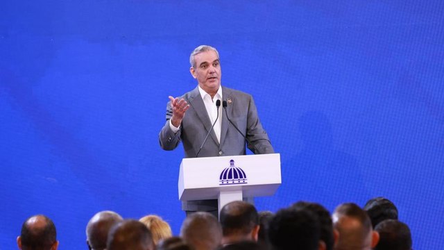 Abinader dice que la reunión con los expresidentes se enfocará en la seguridad nacional