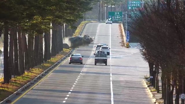 '강릉 급발진' 손해배상소송 기각...법원 페달 오조작 / YTN