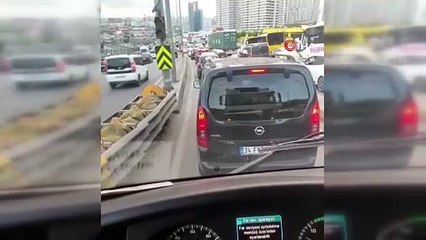 E-5'te korku dolu anlar: Önünü kestiği sürücüyü ölümle tehdit etti!