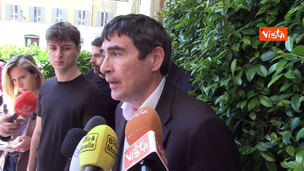 Referendum, Fratoianni (Avs): "La maggioranza teme il voto, diciamo 5 sì per lavoro e cittadinanza"