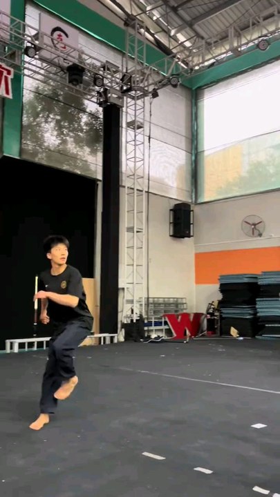 amazing kick