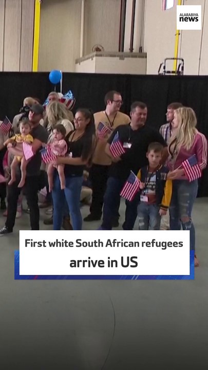 First white South African refugees arrive in US