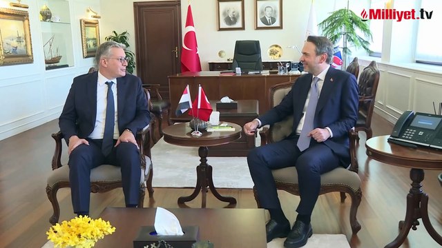 Türkiye ile Mısır'dan enerji anlaşması! Bakan Bayraktar: İlk kez yurt dışında görev yapacak
