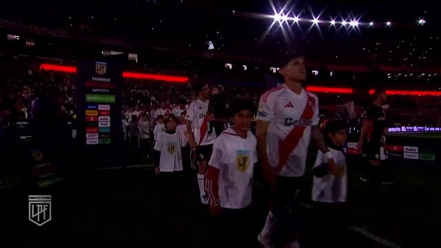 RIVER PLATE 3 - 0 BARRACAS CENTRAL I Resumen del partido | #TorneoBetano Apertura 2025