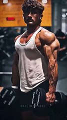 Six abs pose for Bodybuilder 💪 and bicep #motivation #fitness #gymlife #pose #gym #shorts